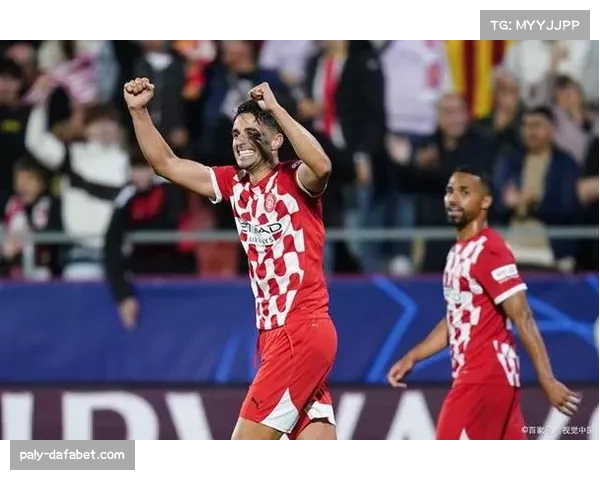 埃因霍温客场大胜利物浦 欧冠赛场展现黑马本色